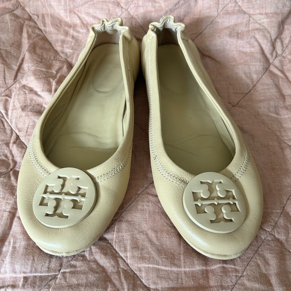 Tory Burch Leather Tan Ballet Flats size 8